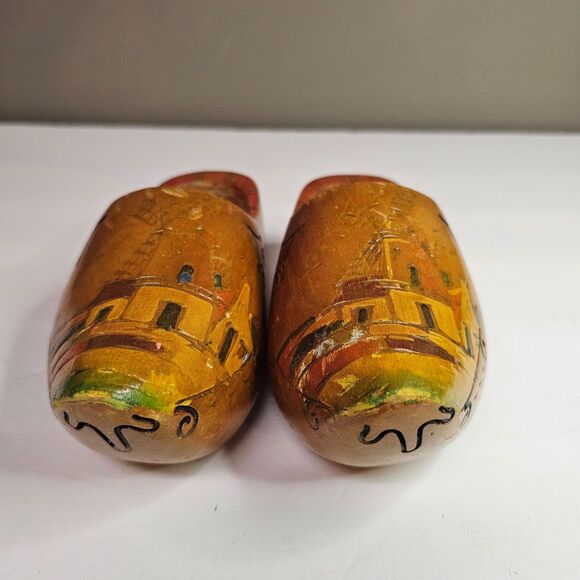 Vtg Wooden Dutch Clog Shoes Handcarved Painted 7" Holland Windmill - Picture 3 of 7